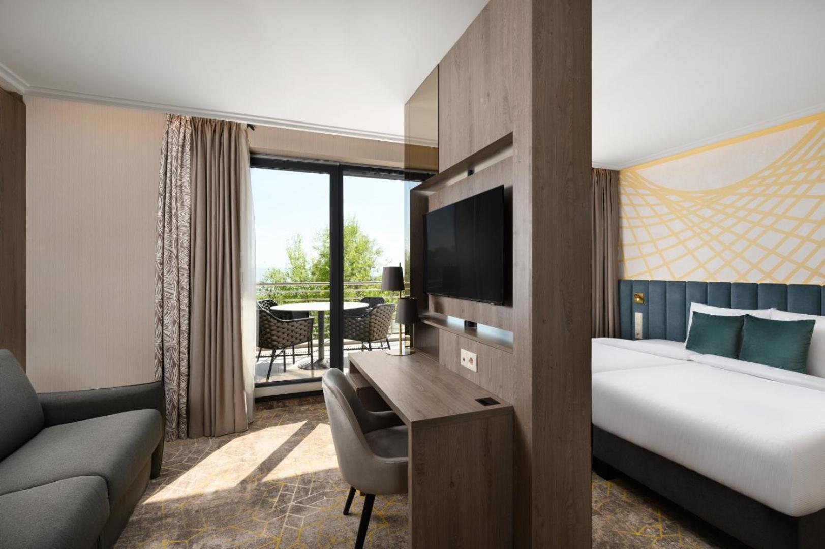 Kenese Bay Garden Resort & Conference Балатонкенесе Екстериор снимка