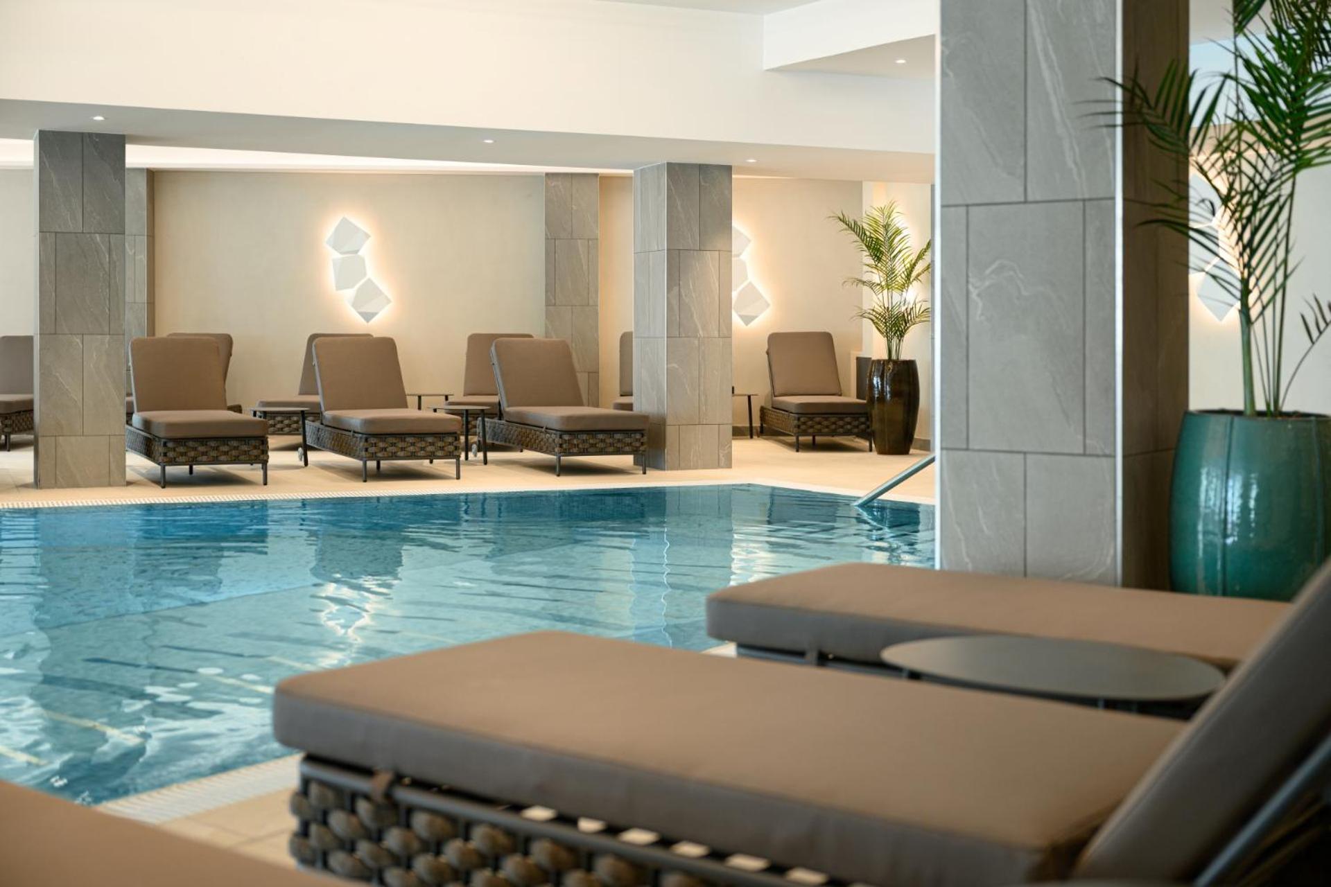 Kenese Bay Garden Resort & Conference Балатонкенесе Екстериор снимка