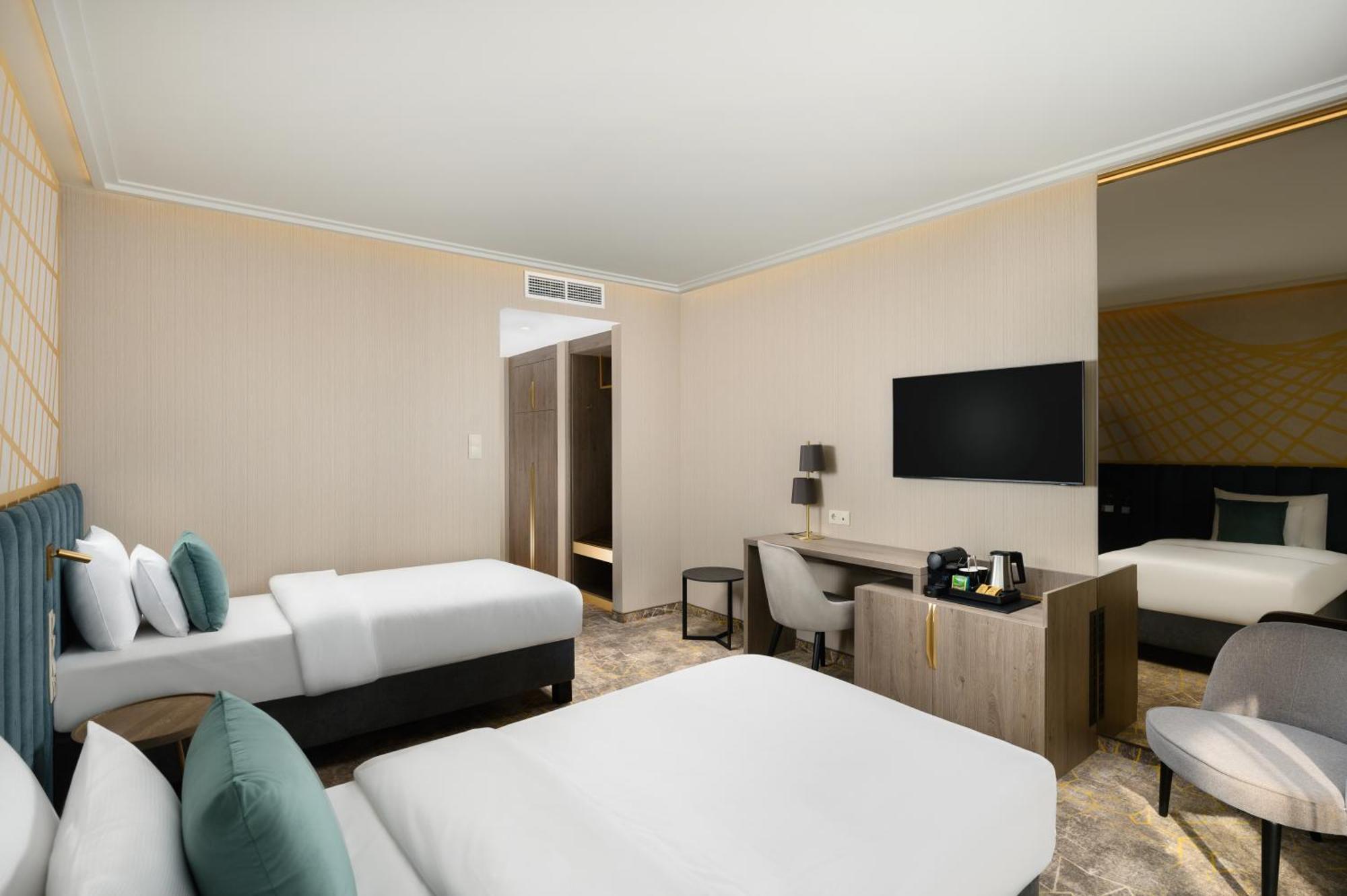 Kenese Bay Garden Resort & Conference Балатонкенесе Екстериор снимка